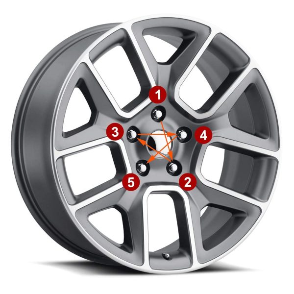 Chrome Acorn Lug Nuts FLYCLE Automotive-5